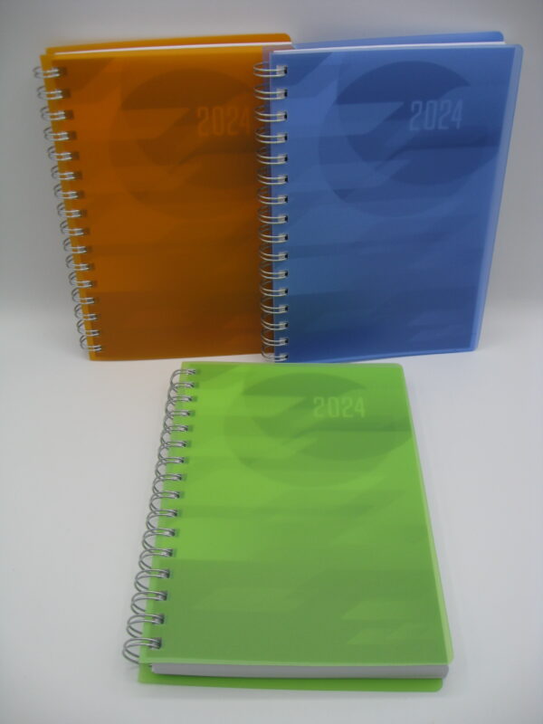 AGENDA GIORNALIERA 2024 LINEA FOG F.TO 14.5X20.5 CM COPERTINA FLESSIBILE  SPIRALATA ART.256WR